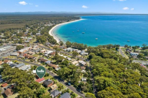 Keepin it Reel - Belle Escapes Jervis Bay